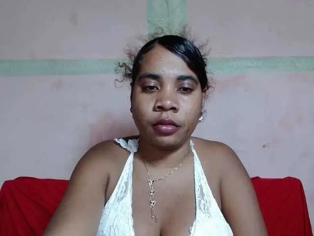 AlineEdena — Fingering and playing pussy and anal,