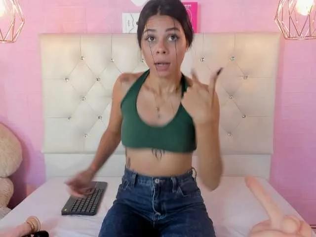 CristinaPiccone on BongaCams