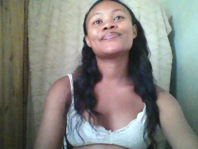 Dilliannah on BongaCams 