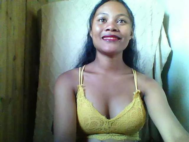 Dilliannah on BongaCams 