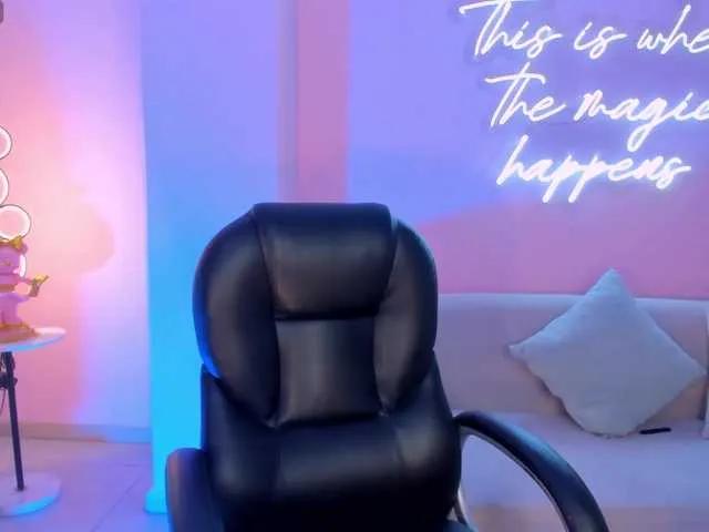 DonnaStonne on BongaCams 