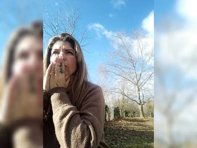 Dreamlove20 — Mr me doigtes 444 tokens Suce Mr 888tokensLevrette 1200tokens