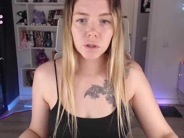 EmmaBryan on BongaCams 