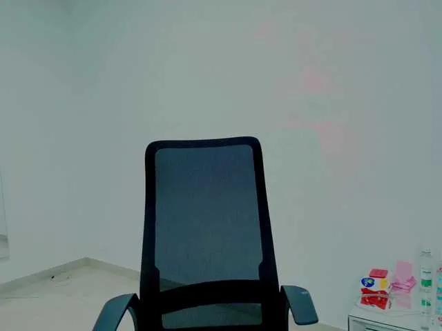 fitnessmommy — It sets me on fire to be on top of you, feeling you so deep, that the cum drips through my vagina and leaves you so dirty
