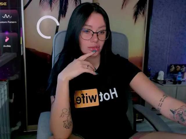 goldenwitchx — Freechat on BongaCams