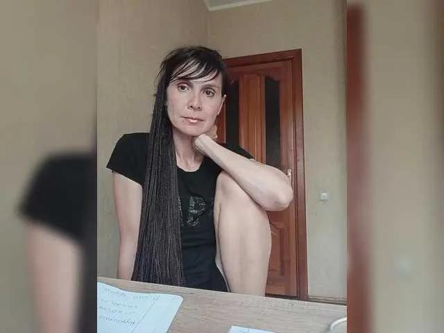 Hellenalonenochka on BongaCams