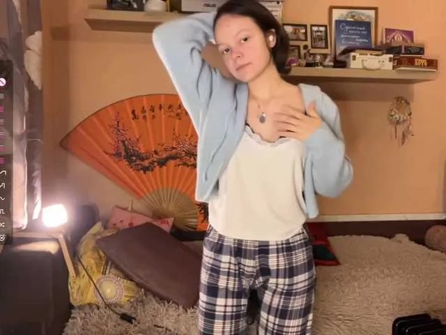 hermina-iloveyou — SHOW JUICY PUSSY