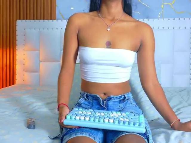 Indiancutiie on BongaCams 