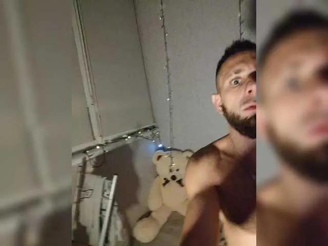 Ironmagik on BongaCams