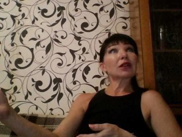 JeaneDavis on BongaCams