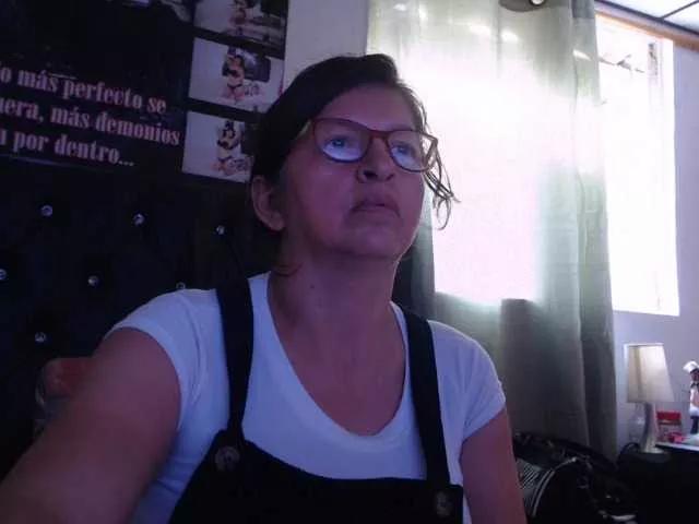 jellyfishhot on BongaCams 