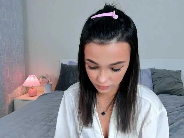 Jessie0meow on BongaCams