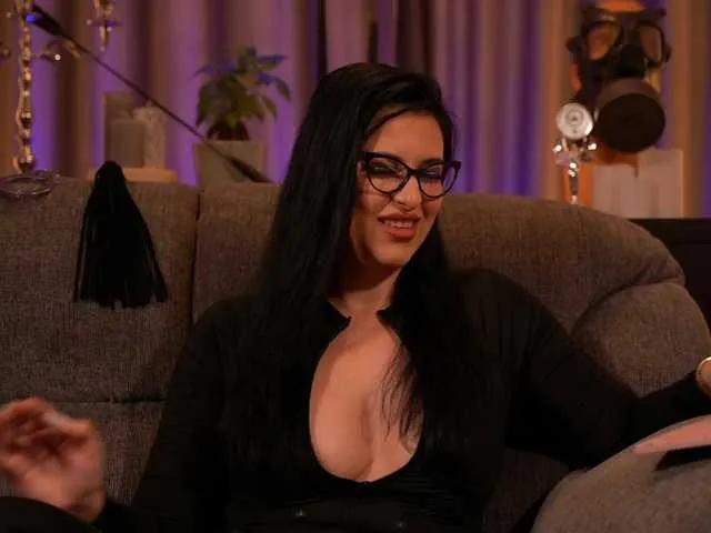 KellyKent on BongaCams 
