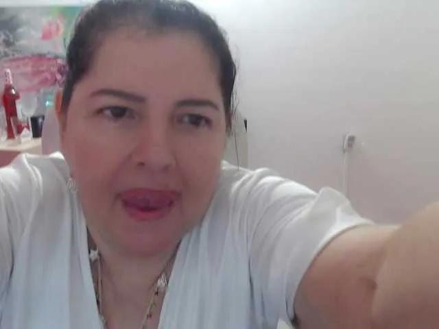 leonela — I excite me to give me good sex