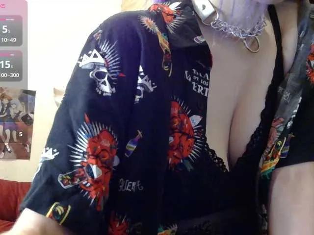 LilianOsbourne on BongaCams 