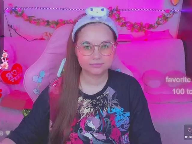LittleKitsune on BongaCams 