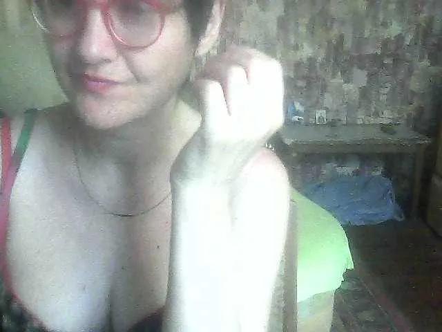 LynnYana on BongaCams 