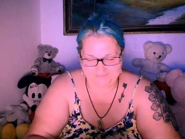 Marryaxx on BongaCams