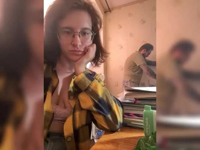 meow-10 — Freechat on BongaCams
