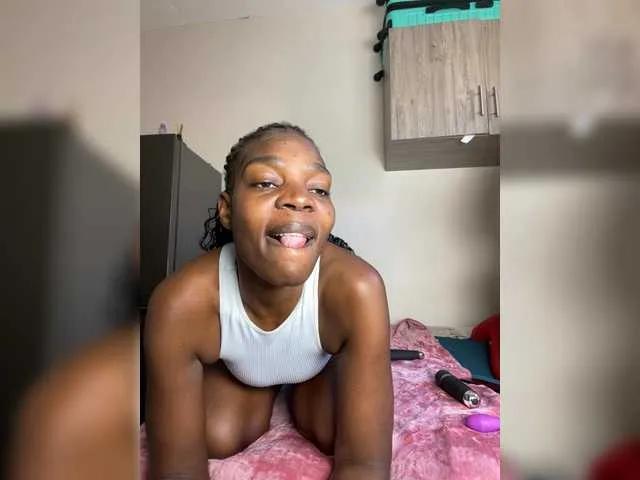 Miss-Coco on BongaCams