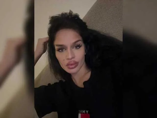 NotBellucci — Freechat on BongaCams