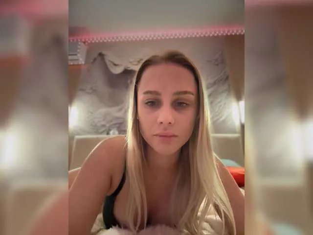 PrettyKatea — Hello! Toys and everything else in Private ! : @total - countdown: @sofar collected, @remain left before the show starts!