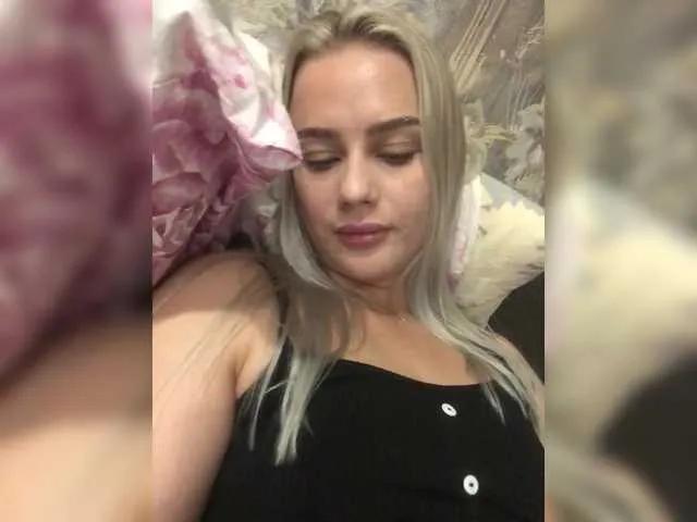 PrettyKatea's avatar