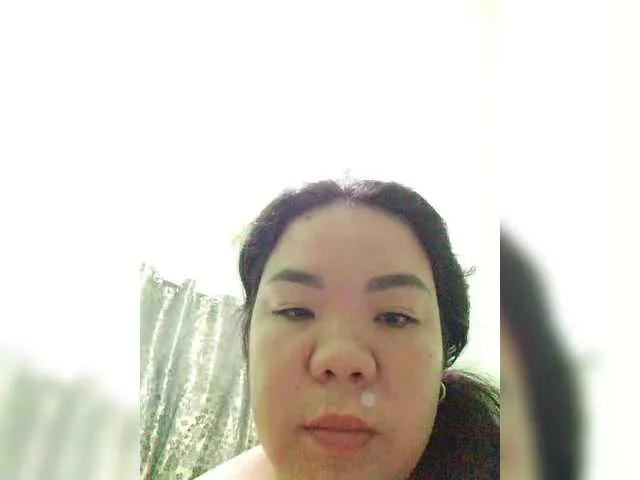 PrincesJiny — talkiing dirty. seing  hot guy