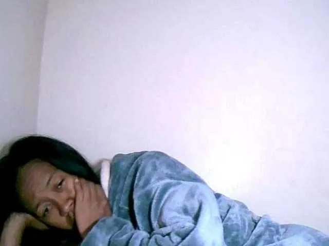 rose27 on BongaCams