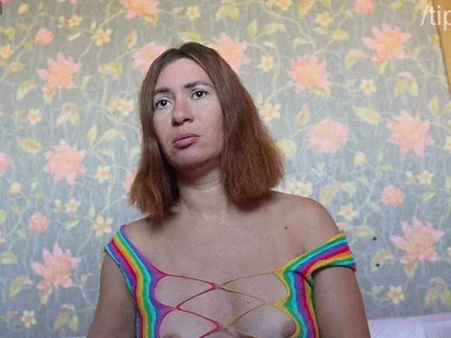 SophieBush — Freechat on BongaCams