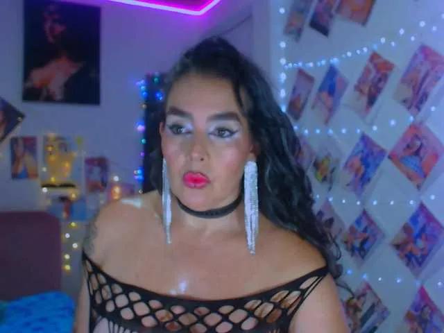 vanesaalatina on BongaCams