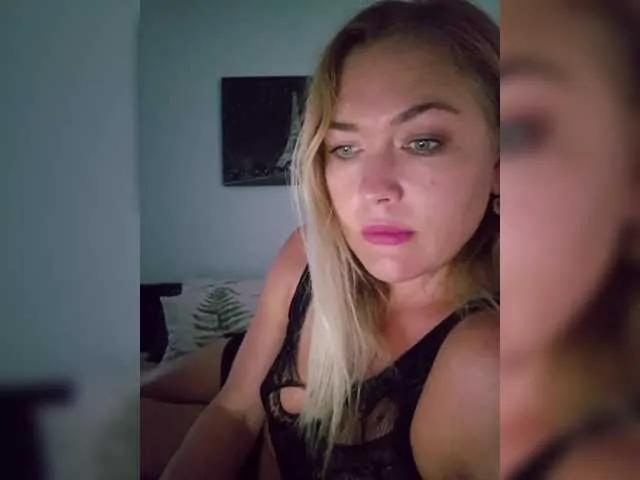 Yesenia-1 — Tenderness, slight dominance, kindness, desire to fuck me