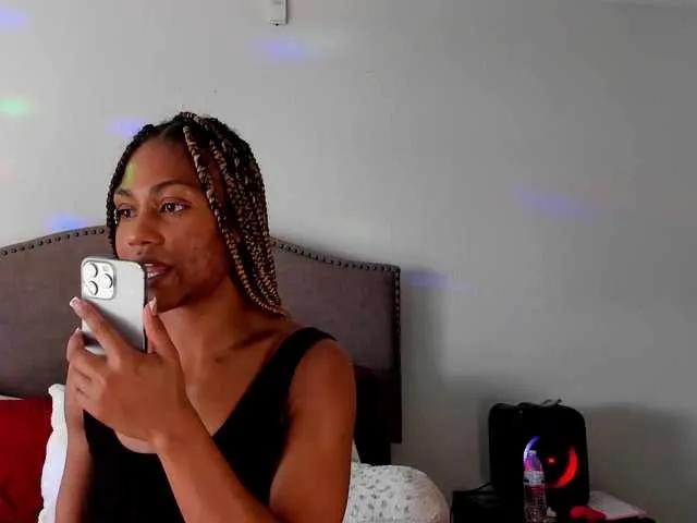 Yiauana on BongaCams