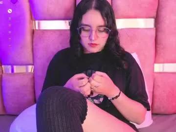 ambar_devon — GOAL: oil in ass [60 tokens remaining] you fell in love with your favorite goth girl  #cei #latina #18 #anal #joi