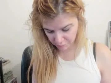 artsyandcraftsy_ — Chubby or I just have big belly haha  :) #belly #english #chubby #shy #nonude [97 tokens remaining]