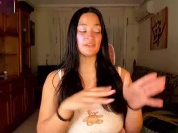 bella_pocahontas3 on Chaturbate 
