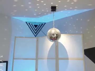 bubblewhite_ on Chaturbate 