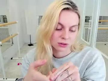 elizabethmad's avatar