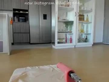 halliee — Control fuck machine in PVTFAV: 38/77/ 277 #squirt #anal #latina #pvt #fuckmachine