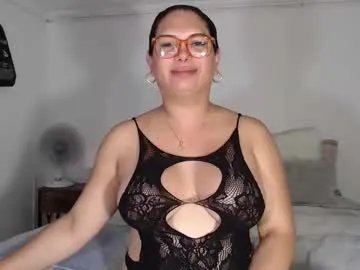 latinaflower_ts — #bigboobs #c2c  #chubby #cum  #dildo