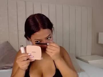 littleoliviia_ on Chaturbate 