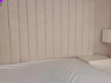 littleoliviia_ on Chaturbate 