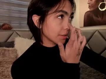 luucy___ on Chaturbate 