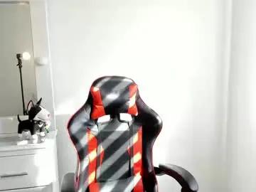 maryluna95's avatar