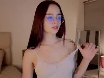 roxxy_mora — GOAL: Sexy Striptease  [260 tokens remaining]   #redhead #bigass #smalltits #skinny #teen