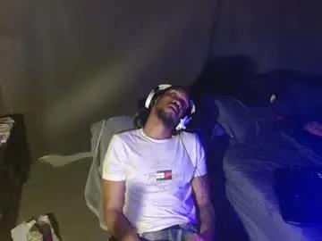 xxxjrstrokesxxx on Chaturbate 
