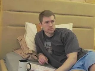 ethan_pinkman — Freechat on Flirt4Free