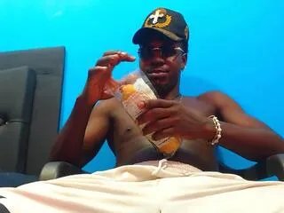 jayth_colinss — Freechat on Flirt4Free