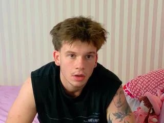 knox_savage — Freechat on Flirt4Free