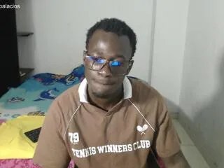 lowmay_palacios — Freechat on Flirt4Free